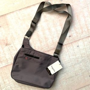 Baggallini purse